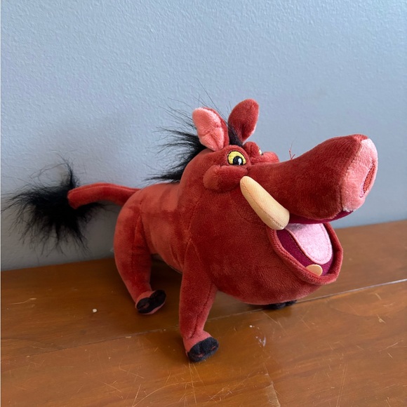 Disney’s Lion King - Pumbaa the Warthog Plush - Picture 2 of 10